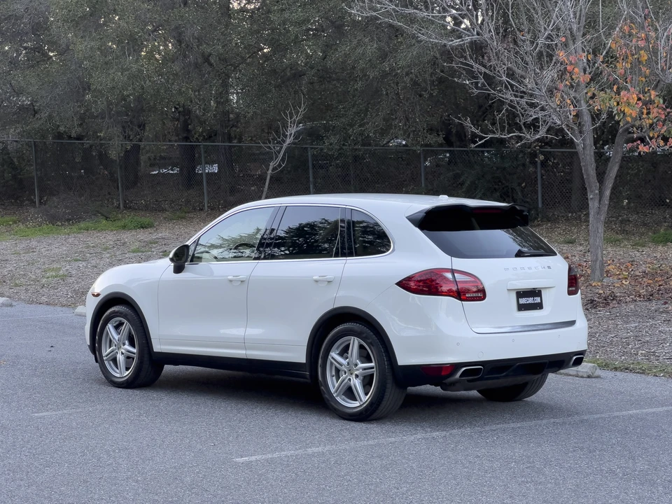 2012 Porsche 958 Cayenne S - Image 22 of 31