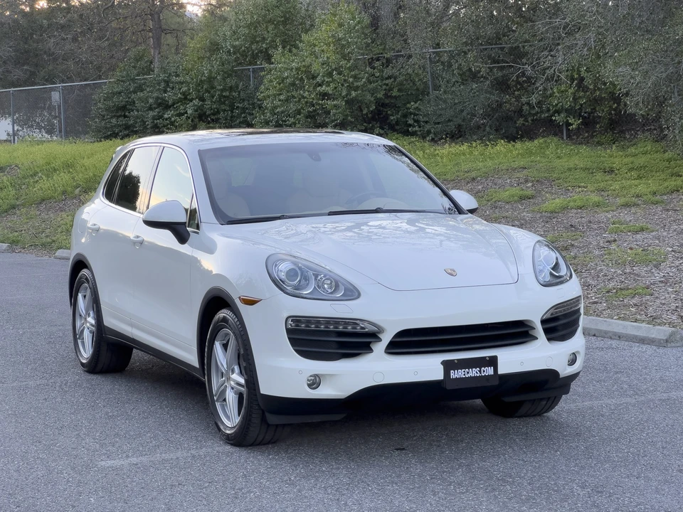 2012 Porsche 958 Cayenne S - Image 7 of 31