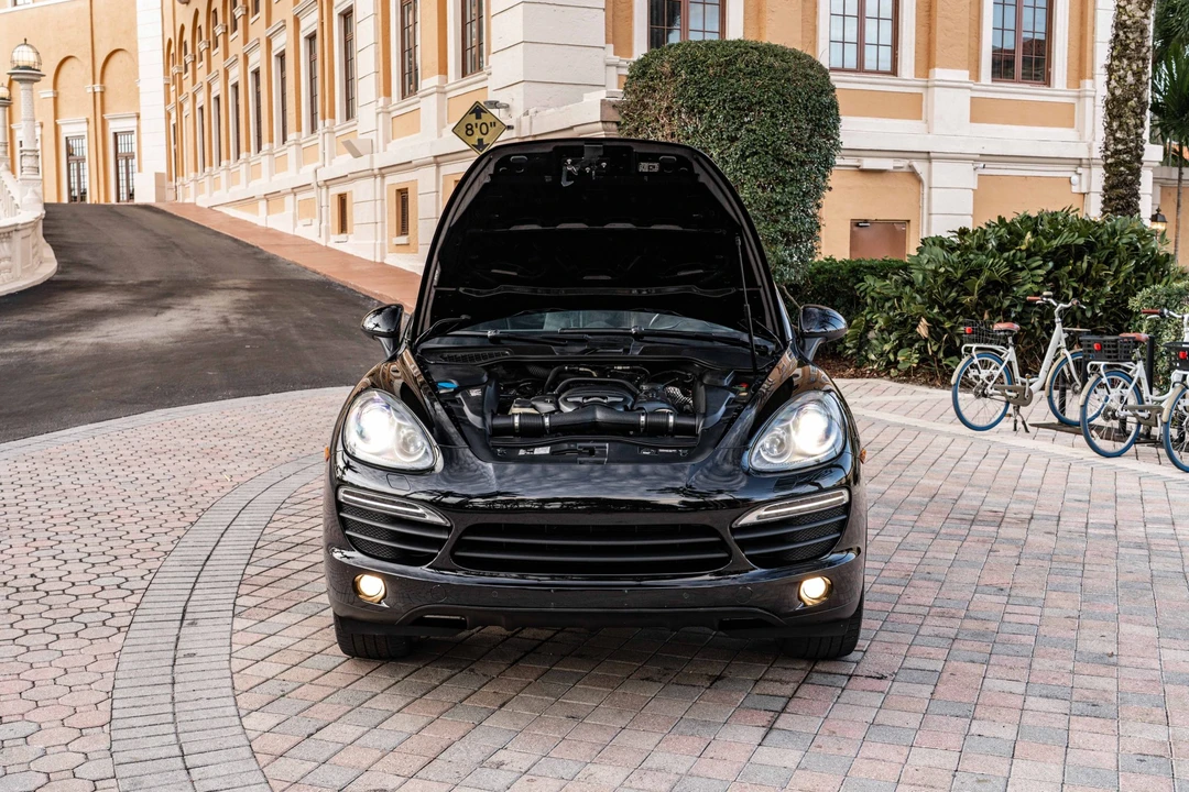 2012 Porsche 958 Cayenne S - Image 16 of 31