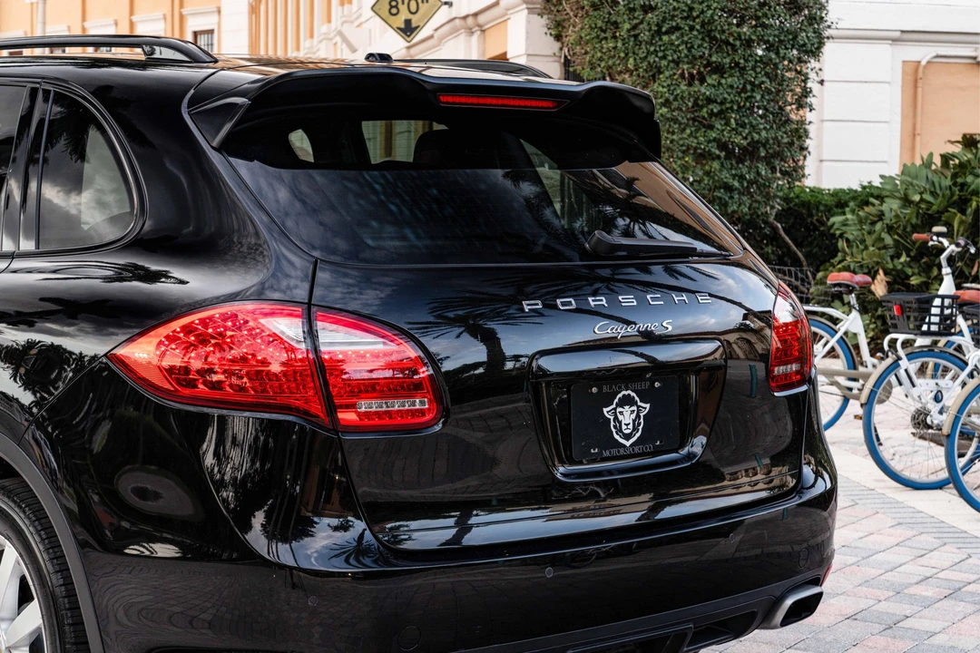 2012 Porsche 958 Cayenne S - Image 24 of 31