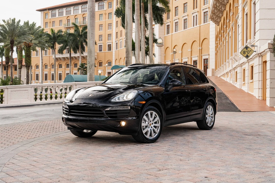 2012 Porsche 958 Cayenne S - Image 4 of 31