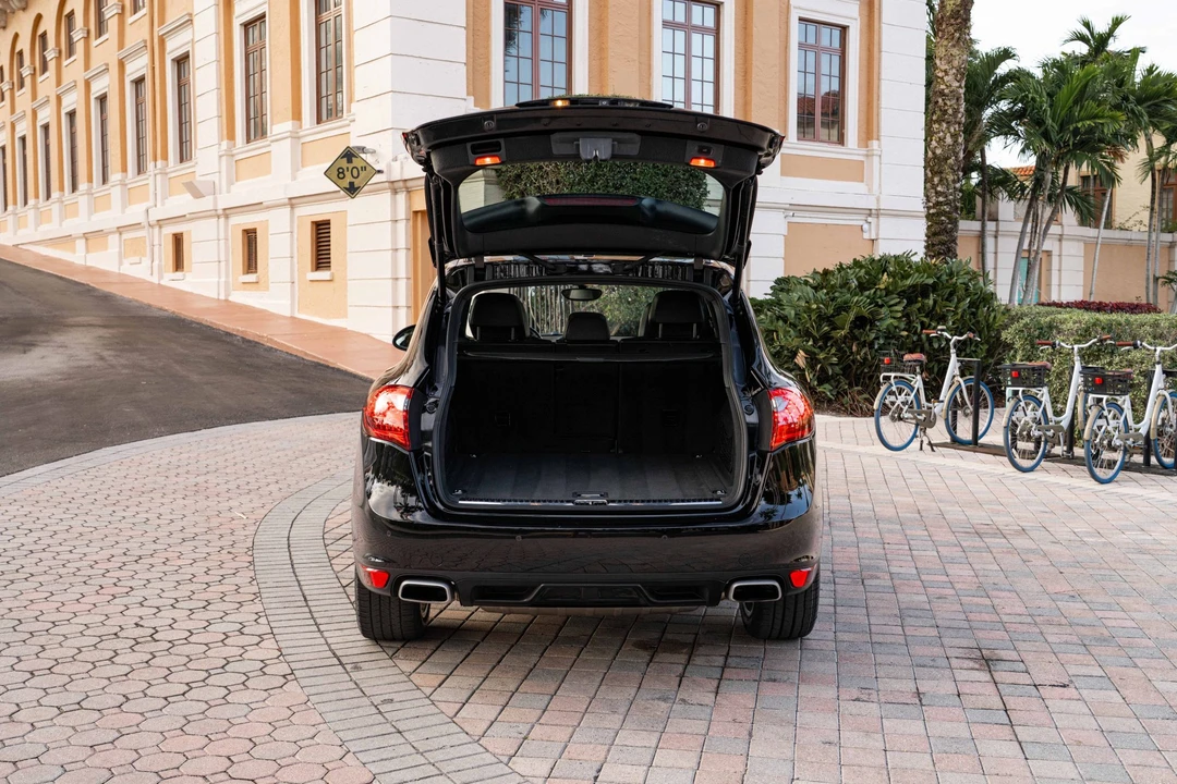 2012 Porsche 958 Cayenne S - Image 21 of 31