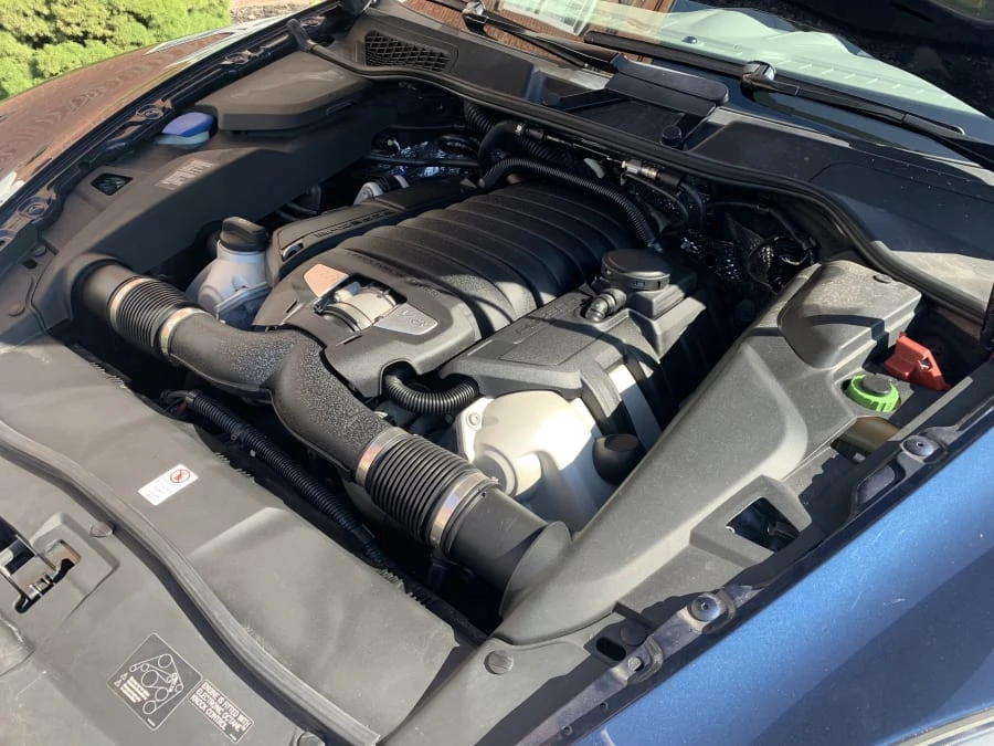 2012 Porsche 958 Cayenne S - Image 8 of 9