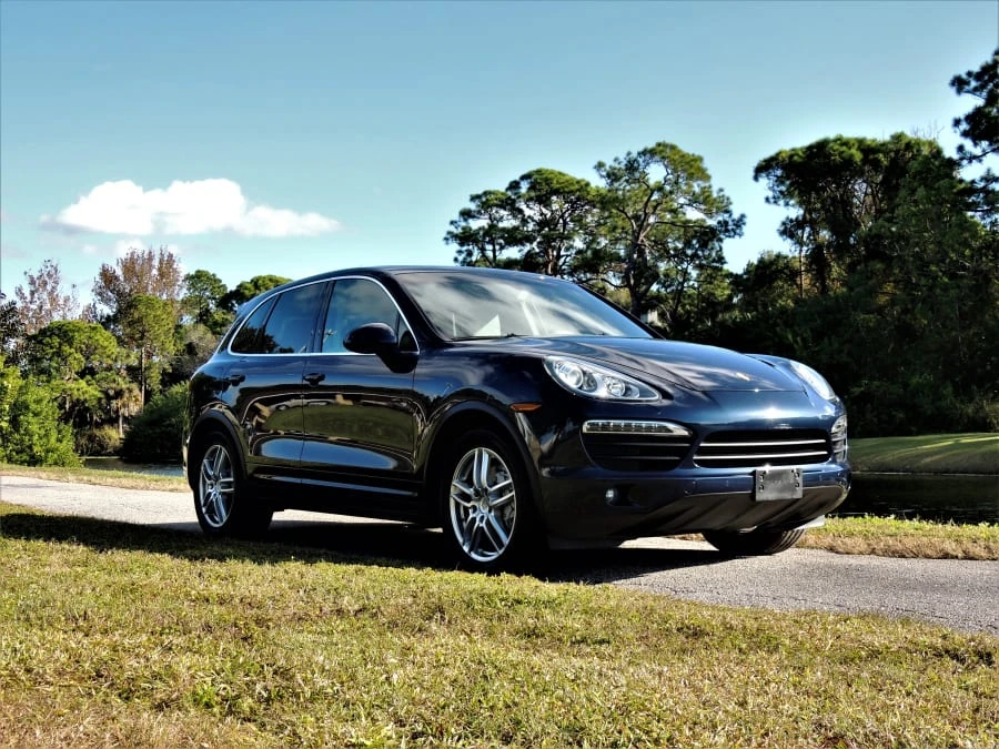 2012 Porsche 958 Cayenne S - Image 12 of 13