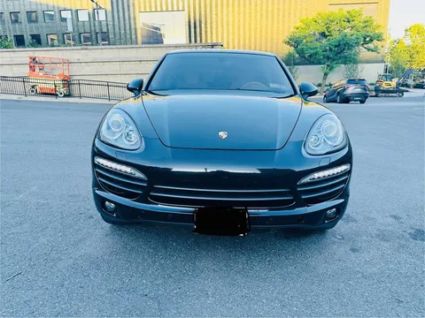 2012 Porsche Cayenne S Hybrid