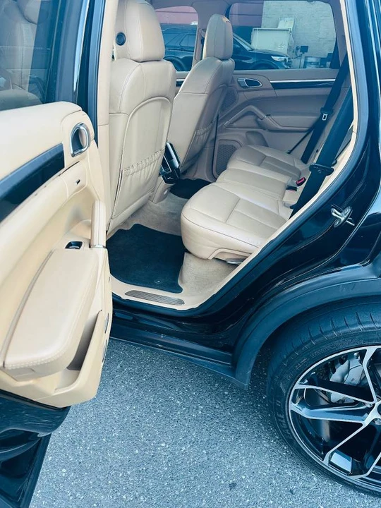 2012 Porsche 958 Cayenne - Image 6 of 21