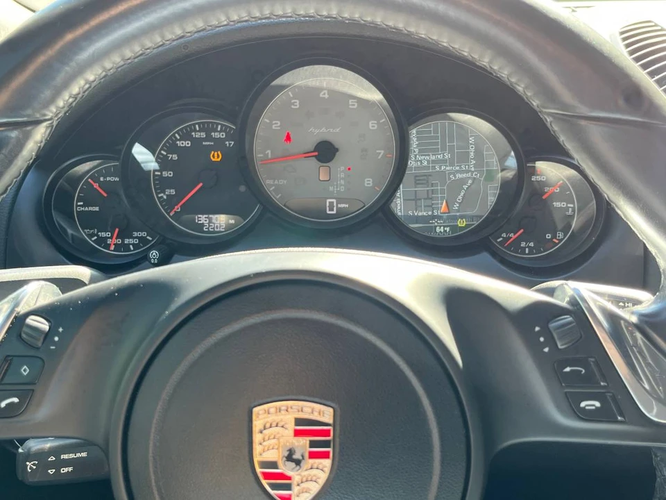 2012 Porsche 958 Cayenne S - Image 9 of 22
