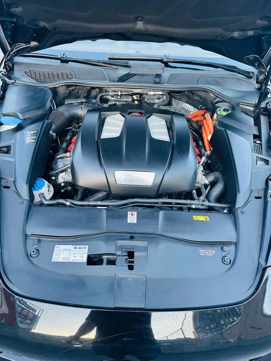 2012 Porsche 958 Cayenne - Image 11 of 21