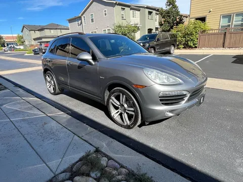 2012 Porsche Cayenne S Hybrid