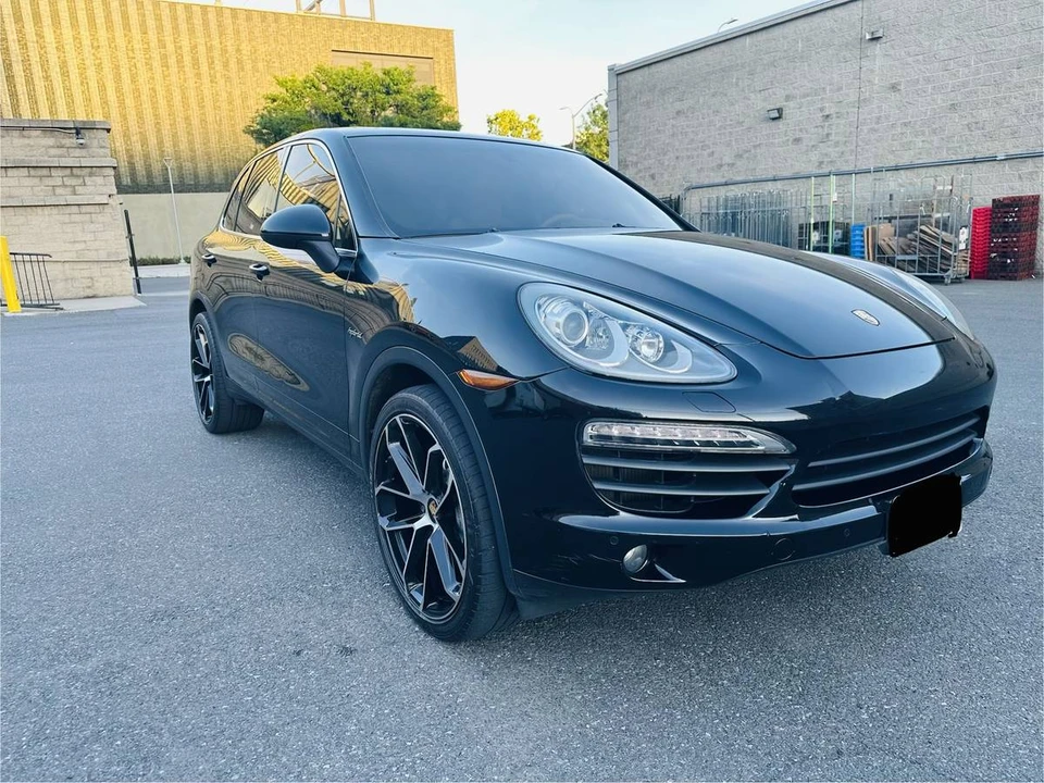 2012 Porsche 958 Cayenne - Image 3 of 21
