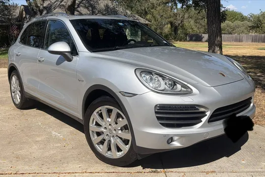 2012 Porsche Cayenne S Hybrid