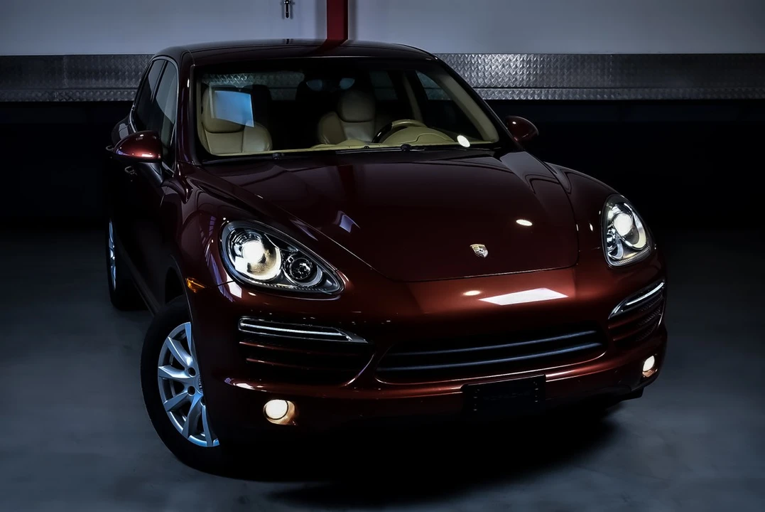 2012 Porsche 958 Cayenne - Image 7 of 30