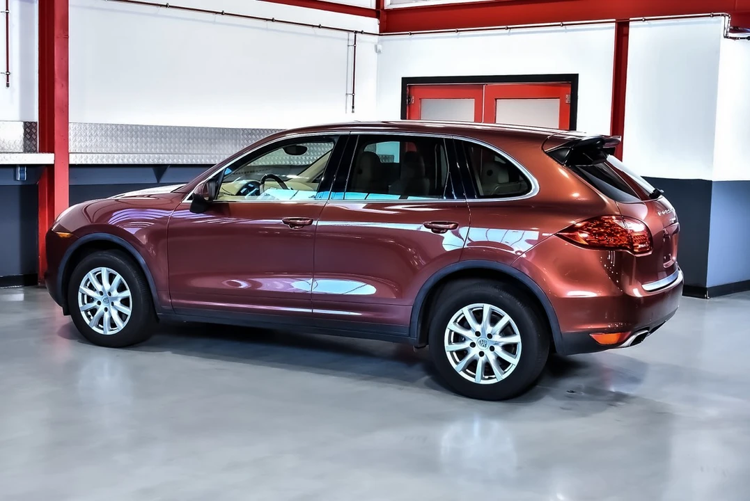 2012 Porsche 958 Cayenne - Image 22 of 30