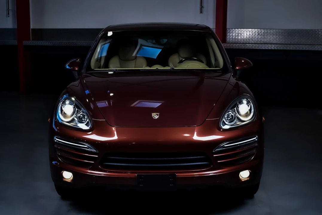 2012 Porsche 958 Cayenne - Image 3 of 30