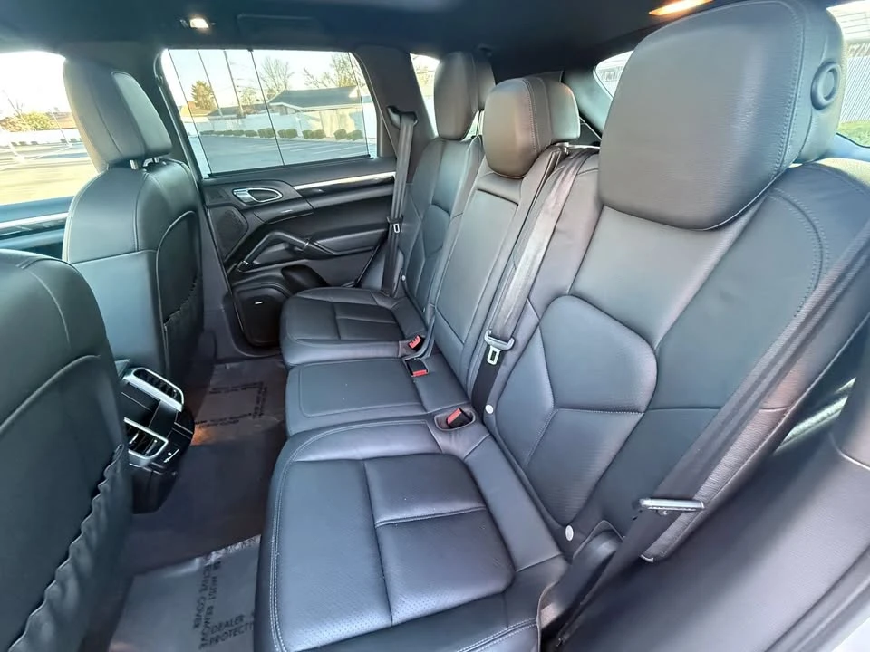 2012 Porsche 958 Cayenne - Image 14 of 20
