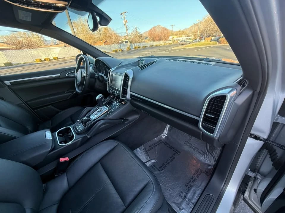 2012 Porsche 958 Cayenne - Image 19 of 20