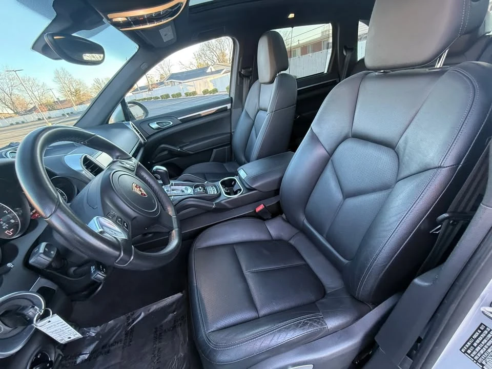 2012 Porsche 958 Cayenne - Image 11 of 20