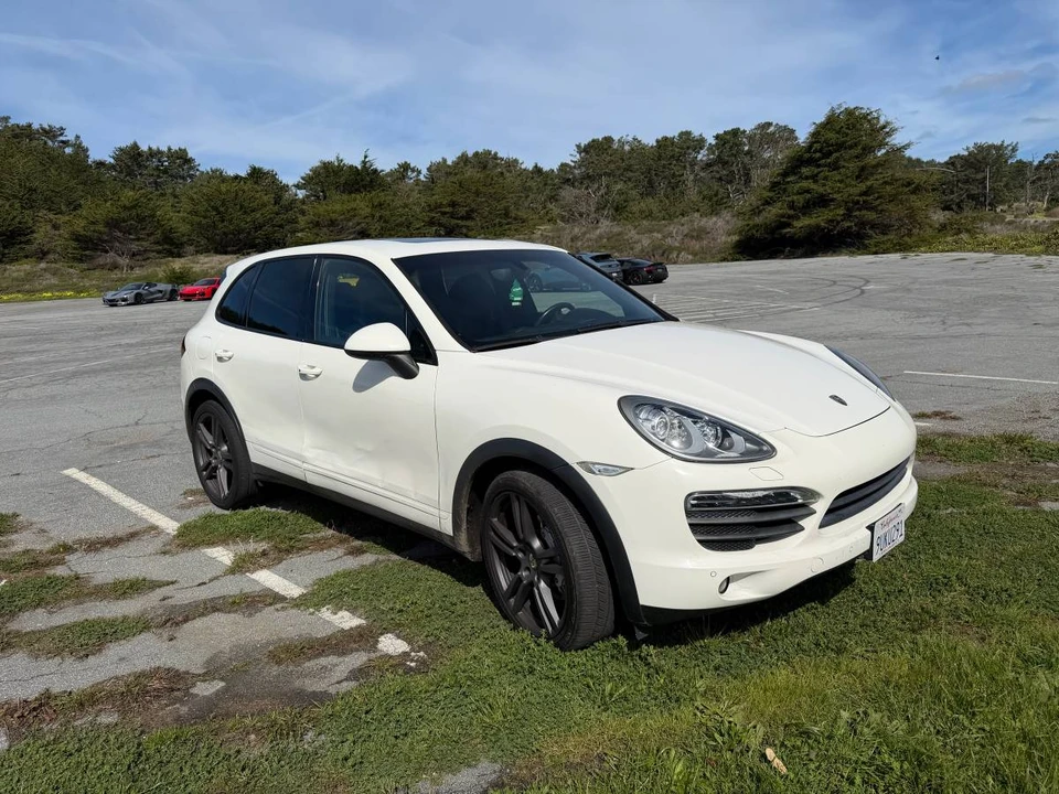2012 Porsche 958 Cayenne - Image 6 of 10
