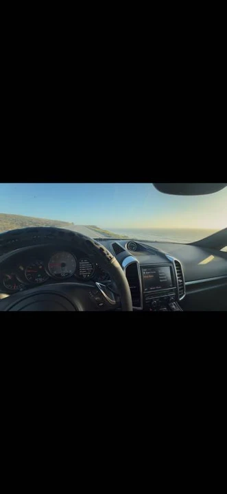 2012 Porsche 958 Cayenne - Image 3 of 10