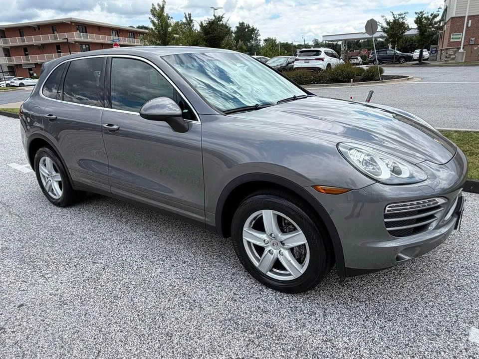 2012 Porsche 958 Cayenne - Image 6 of 16