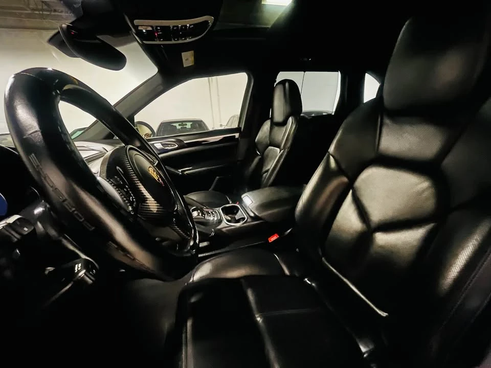2012 Porsche 958 Cayenne - Image 14 of 20
