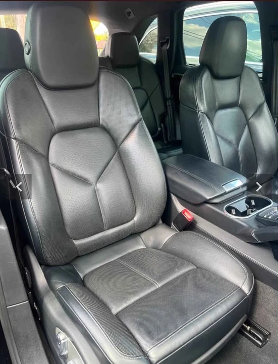 2012 Porsche 958 Cayenne - Image 10 of 14