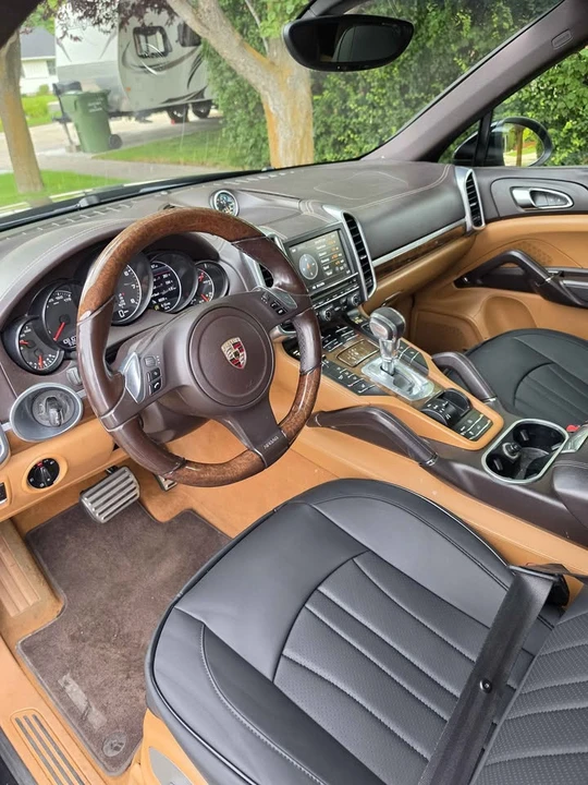 2012 Porsche 958 Cayenne - Image 5 of 14