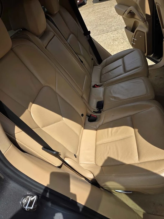 2012 Porsche 958 Cayenne - Image 6 of 6