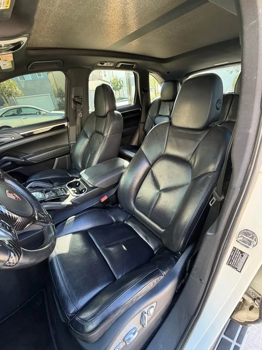 2012 Porsche 958 Cayenne - Image 11 of 20