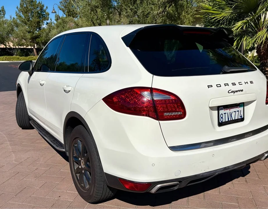2012 Porsche 958 Cayenne - Image 3 of 20