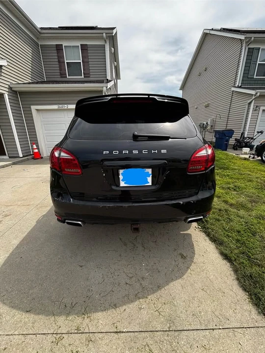 2012 Porsche 958 Cayenne - Image 2 of 7