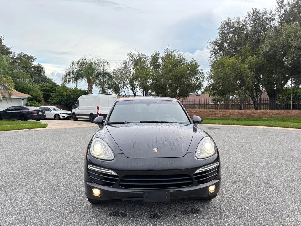 2012 Porsche 958 Cayenne - Image 2 of 16