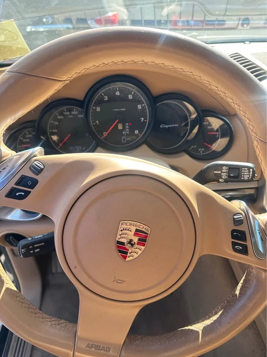 2012 Porsche 958 Cayenne - Image 11 of 20