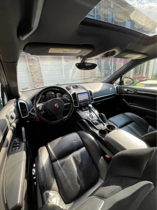 2012 Porsche 958 Cayenne - Image 9 of 20