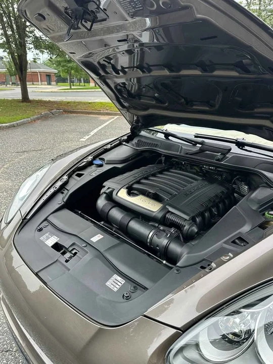 2012 Porsche 958 Cayenne - Image 10 of 16