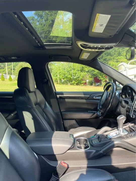 2012 Porsche 958 Cayenne - Image 11 of 15