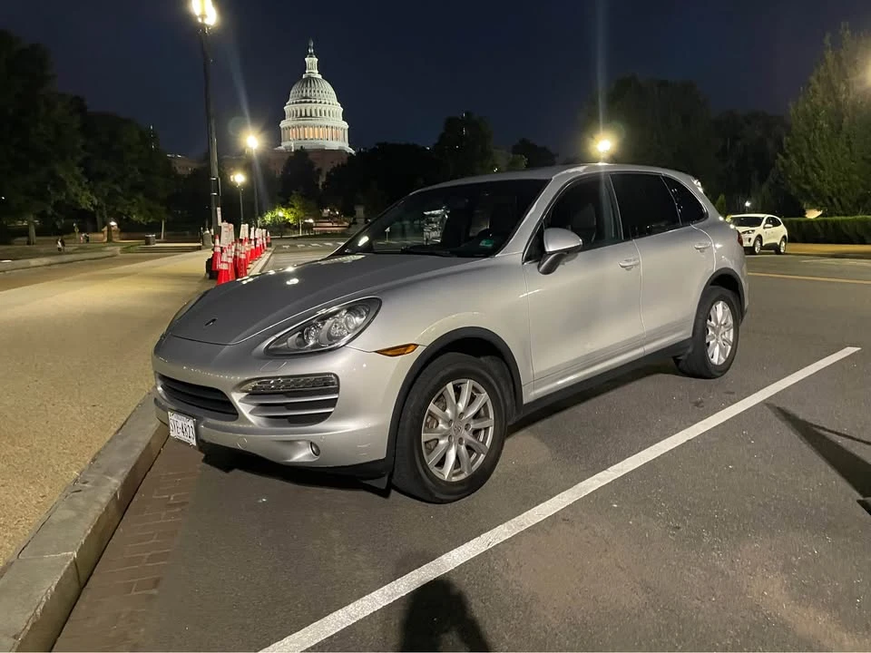 2012 Porsche 958 Cayenne - Image 3 of 20