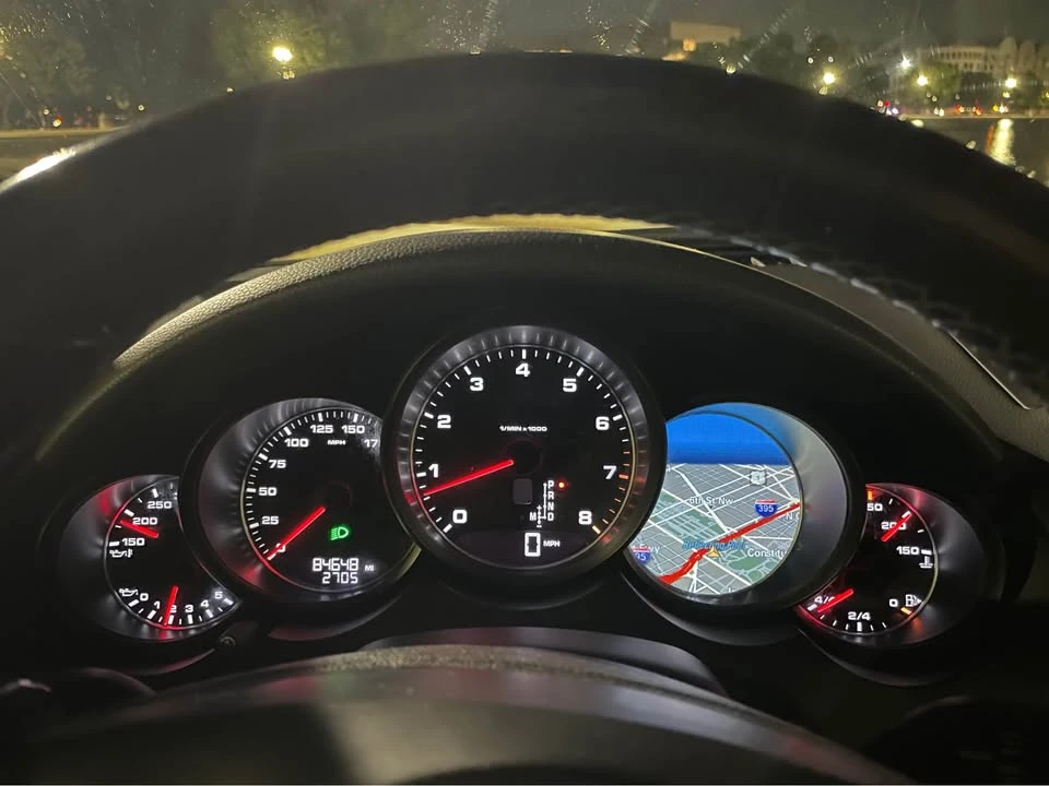 2012 Porsche 958 Cayenne - Image 11 of 20
