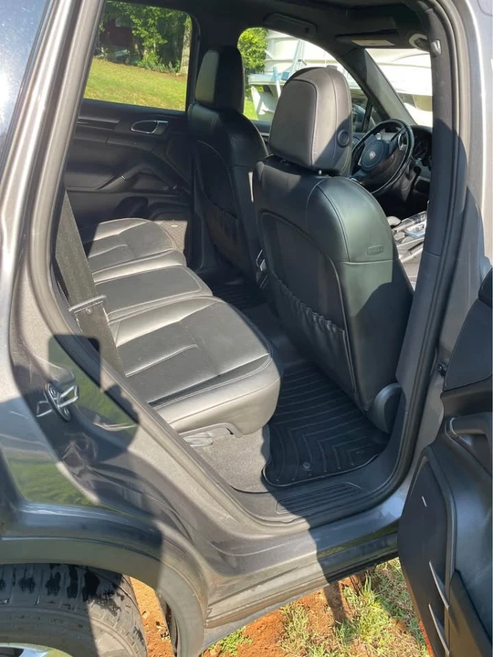 2012 Porsche 958 Cayenne - Image 14 of 15