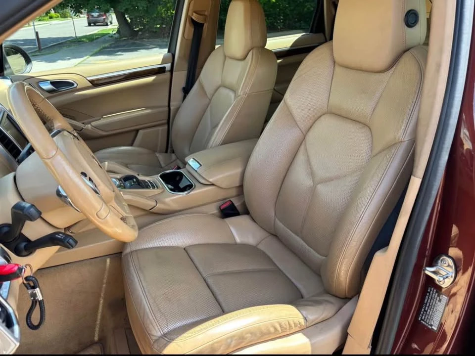 2012 Porsche 958 Cayenne - Image 6 of 16