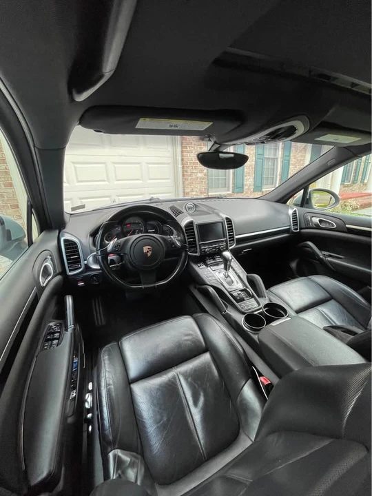 2012 Porsche 958 Cayenne - Image 7 of 12