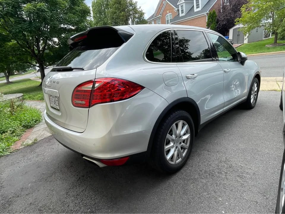 2012 Porsche 958 Cayenne - Image 15 of 20