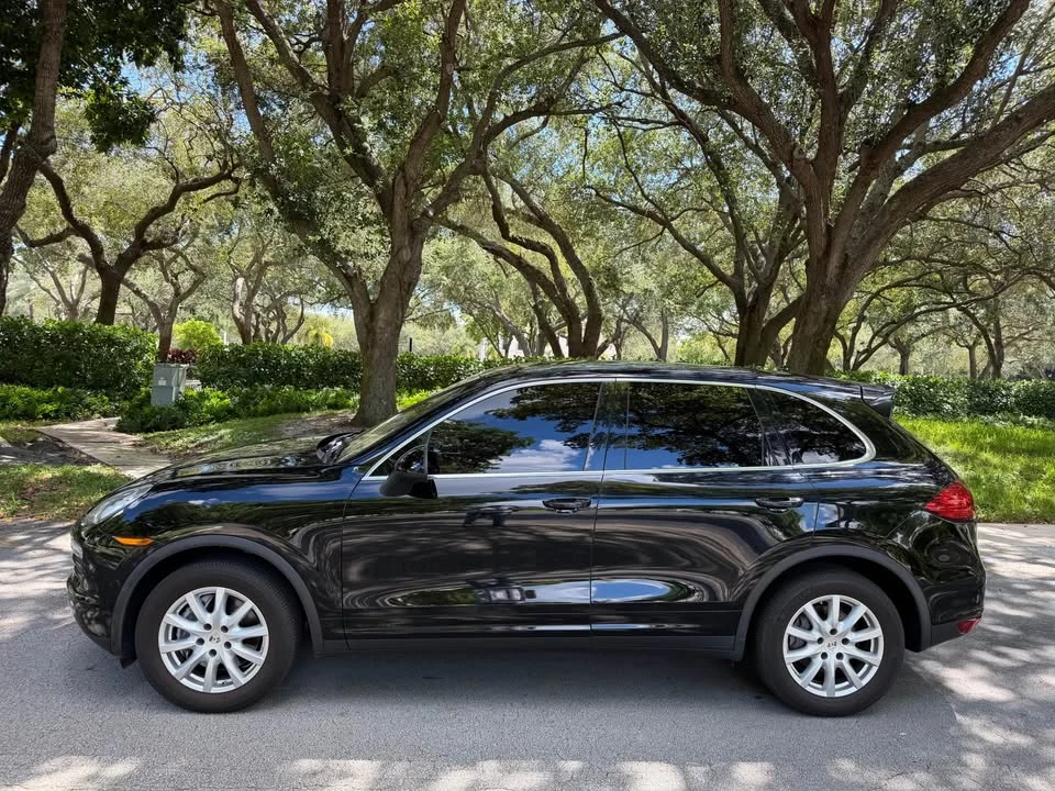 2012 Porsche 958 Cayenne - Image 5 of 18