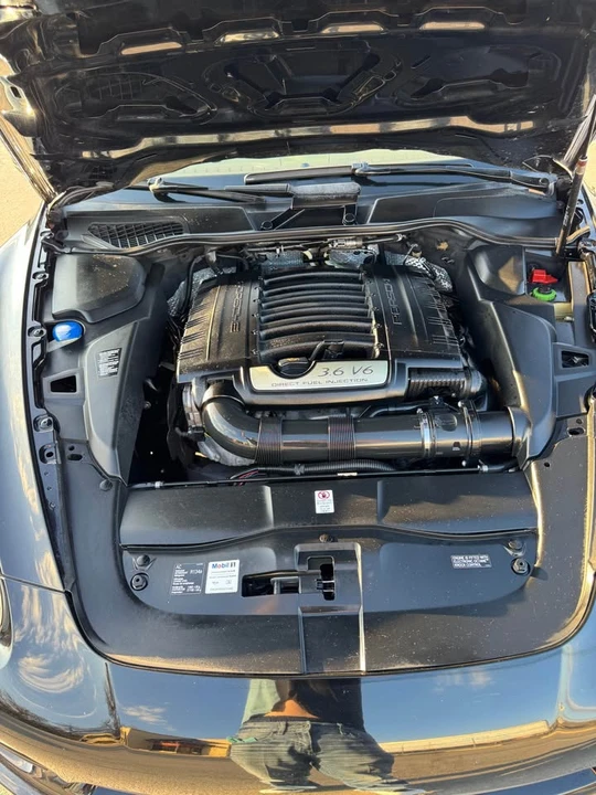 2012 Porsche 958 Cayenne - Image 6 of 20