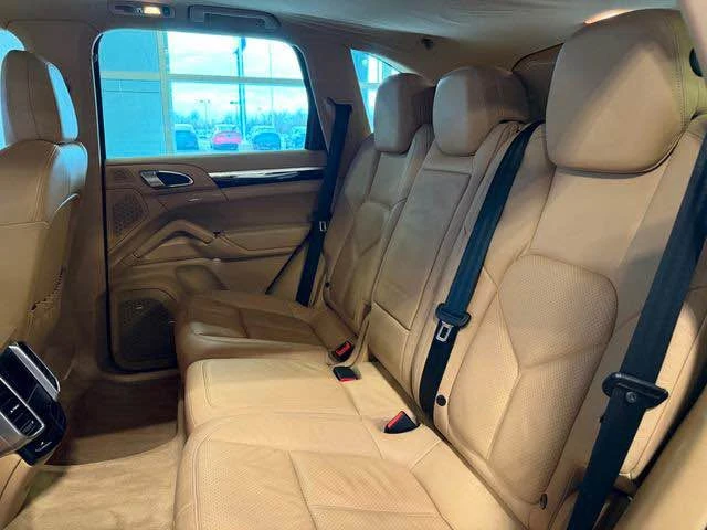 2012 Porsche 958 Cayenne - Image 19 of 20