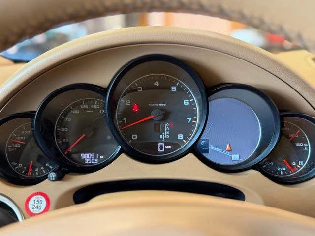 2012 Porsche 958 Cayenne - Image 14 of 20