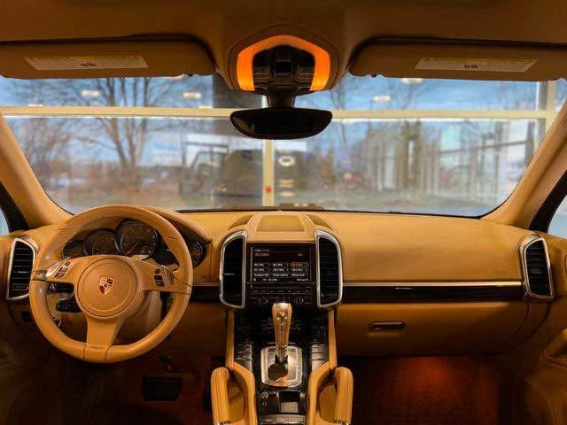 2012 Porsche 958 Cayenne - Image 11 of 20