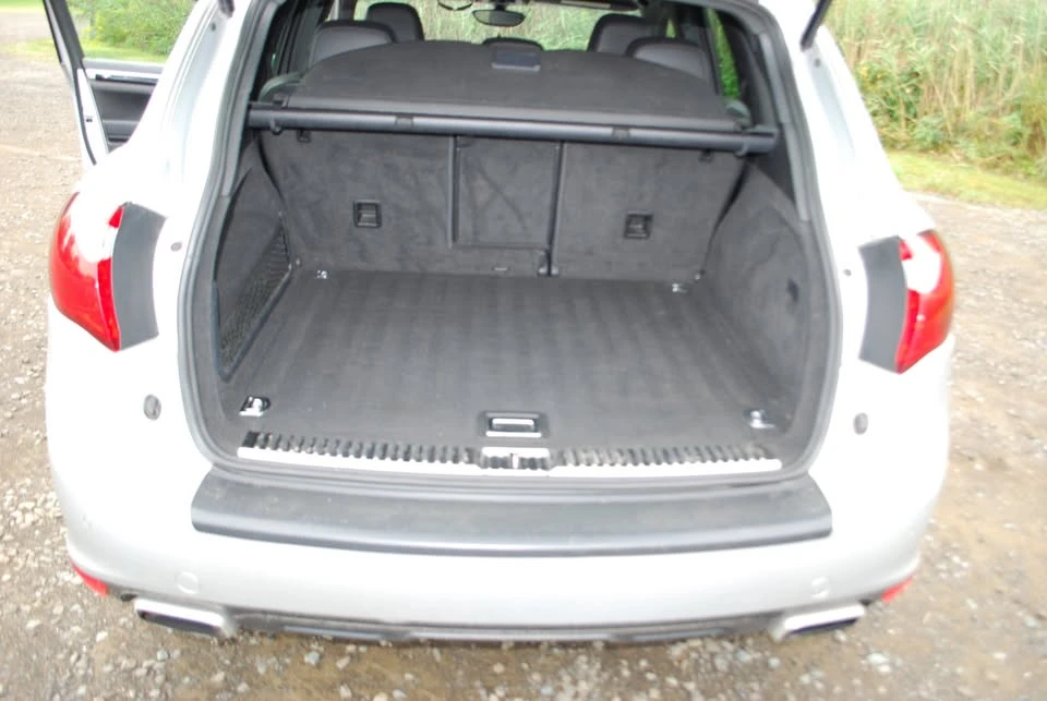 2012 Porsche 958 Cayenne - Image 7 of 20