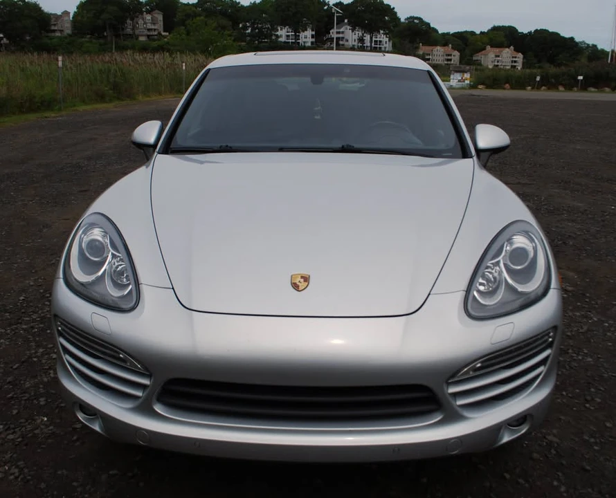 2012 Porsche 958 Cayenne - Image 2 of 20