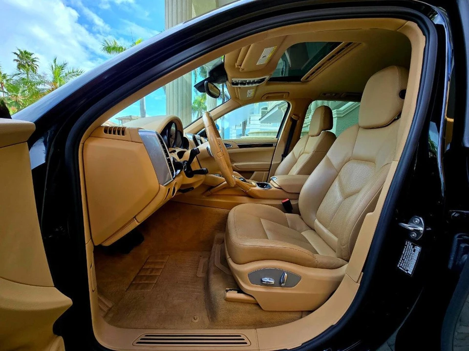 2012 Porsche 958 Cayenne - Image 20 of 21